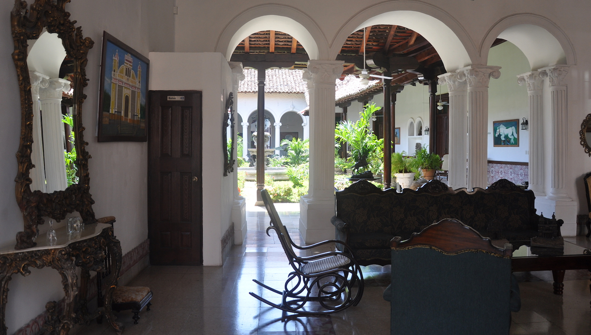 Spanish Courtyards in Granada Nicaragaua 