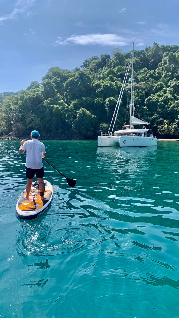  We took our paddleboards and anchored them on the rocks. The little bay is gorgeous and well protected. Technically it’s part of the Coiba National Park but the rangers never came to check and we stayed only one night.