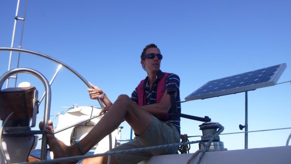 Marteen from SY PINTA sailing his Van de Stadt Caribbean 40′